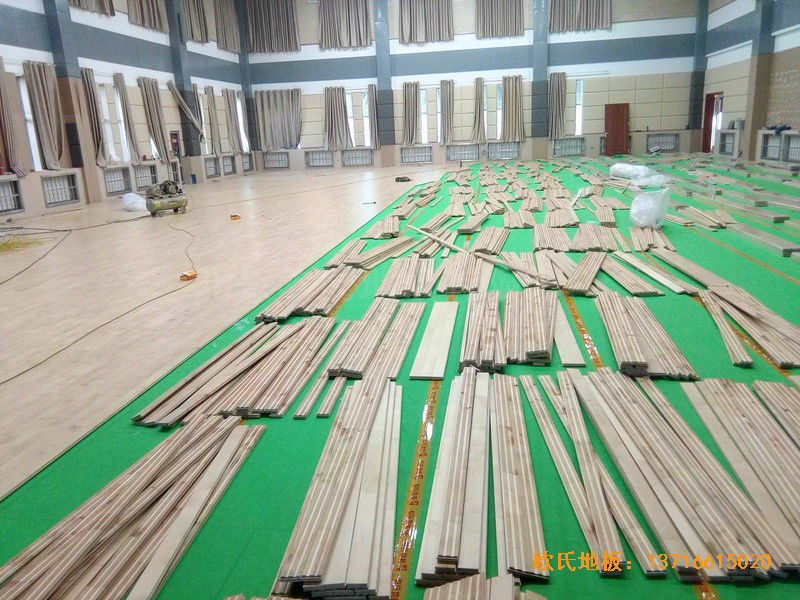 青海省税务干部学校篮球馆体育木地板安装案例2