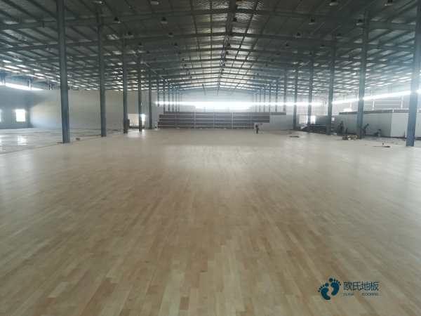 体育馆专用木地板公司1